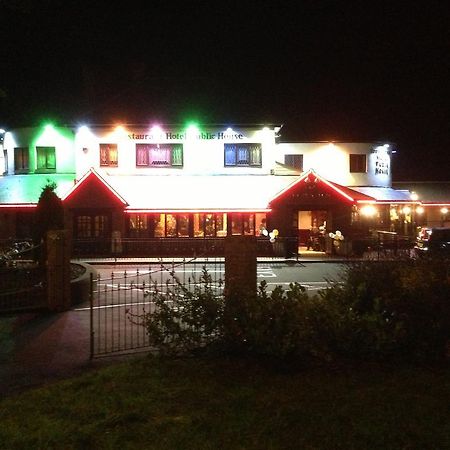 The Plough Inn Pocklington Extérieur photo